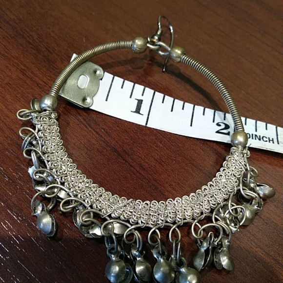 Vintage bohemian dangling hoops - Picture 3 of 4